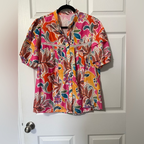 Floral Multicolor Top- L - Picture 2 of 6